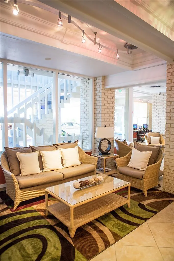Best Western Plus Yacht Harbor Inn Dunedin Hotel